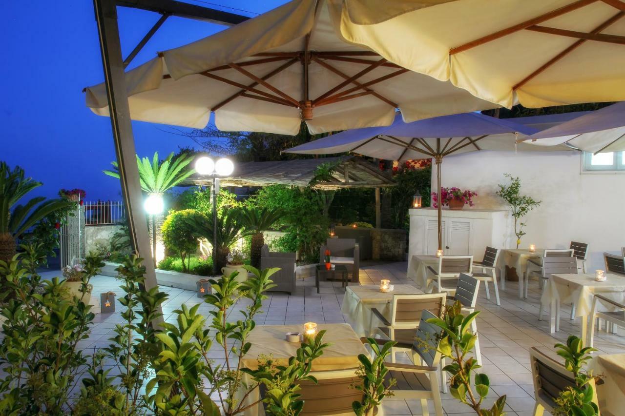 Hotel Villa Bina Sant'Angelo  Eksteriør bilde